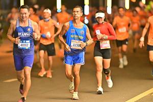 BIB: 40912, 2239, 24862
                            <button type="button" onclick="openModal(20360273)" class="btn btn-primary btn-sm float-right btn-popup" data-toggle="modal" data-target=".modal-high-quality">
                        <i class="fas fa-shopping-cart"></i> Add to Cart
                    </button>
                                            <button type="button" onclick="isThisMe(20360273, true)" class="btn btn-success btn-sm float-right btn-popup btn-isme hidden" data-toggle="tooltip" data-placement="bottom" title="นี่คือรูปของคุณใช่ไหม คลิกที่นี่เพื่อเอาเข้าอัลบั้ม">
                        <i class="fas fa-plus"></i> Add to album
                    </button>
                    <button type="button" onclick="isThisMe(20360273, false)" class="btn btn-warning btn-sm float-right btn-popup btn-isnotme hidden">
                        <i class="fas fa-ban"></i> Remove from album
                    </button>