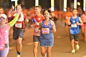BIB: 090, 24101, 932, 25922
                            <button type="button" onclick="openModal(20084303)" class="btn btn-primary btn-sm float-right btn-popup" data-toggle="modal" data-target=".modal-high-quality">
                        <i class="fas fa-shopping-cart"></i> Add to Cart
                    </button>
                                            <button type="button" onclick="isThisMe(20084303, true)" class="btn btn-success btn-sm float-right btn-popup btn-isme hidden" data-toggle="tooltip" data-placement="bottom" title="นี่คือรูปของคุณใช่ไหม คลิกที่นี่เพื่อเอาเข้าอัลบั้ม">
                        <i class="fas fa-plus"></i> Add to album
                    </button>
                    <button type="button" onclick="isThisMe(20084303, false)" class="btn btn-warning btn-sm float-right btn-popup btn-isnotme hidden">
                        <i class="fas fa-ban"></i> Remove from album
                    </button>