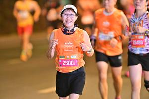 BIB: 2021, 25001, 25499
                            <button type="button" onclick="openModal(20091581)" class="btn btn-primary btn-sm float-right btn-popup" data-toggle="modal" data-target=".modal-high-quality">
                        <i class="fas fa-shopping-cart"></i> Add to Cart
                    </button>
                                            <button type="button" onclick="isThisMe(20091581, true)" class="btn btn-success btn-sm float-right btn-popup btn-isme hidden" data-toggle="tooltip" data-placement="bottom" title="นี่คือรูปของคุณใช่ไหม คลิกที่นี่เพื่อเอาเข้าอัลบั้ม">
                        <i class="fas fa-plus"></i> Add to album
                    </button>
                    <button type="button" onclick="isThisMe(20091581, false)" class="btn btn-warning btn-sm float-right btn-popup btn-isnotme hidden">
                        <i class="fas fa-ban"></i> Remove from album
                    </button>