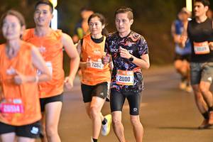 BIB: 7262, 21100, 12129
                            <button type="button" onclick="openModal(19800927)" class="btn btn-primary btn-sm float-right btn-popup" data-toggle="modal" data-target=".modal-high-quality">
                        <i class="fas fa-shopping-cart"></i> Add to Cart
                    </button>
                                            <button type="button" onclick="isThisMe(19800927, true)" class="btn btn-success btn-sm float-right btn-popup btn-isme hidden" data-toggle="tooltip" data-placement="bottom" title="นี่คือรูปของคุณใช่ไหม คลิกที่นี่เพื่อเอาเข้าอัลบั้ม">
                        <i class="fas fa-plus"></i> Add to album
                    </button>
                    <button type="button" onclick="isThisMe(19800927, false)" class="btn btn-warning btn-sm float-right btn-popup btn-isnotme hidden">
                        <i class="fas fa-ban"></i> Remove from album
                    </button>