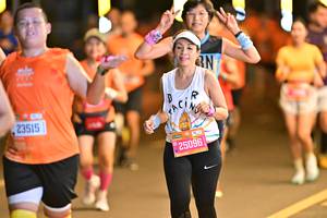 BIB: 23515, 25096
                            <button type="button" onclick="openModal(20409574)" class="btn btn-primary btn-sm float-right btn-popup" data-toggle="modal" data-target=".modal-high-quality">
                        <i class="fas fa-shopping-cart"></i> Add to Cart
                    </button>
                                            <button type="button" onclick="isThisMe(20409574, true)" class="btn btn-success btn-sm float-right btn-popup btn-isme hidden" data-toggle="tooltip" data-placement="bottom" title="นี่คือรูปของคุณใช่ไหม คลิกที่นี่เพื่อเอาเข้าอัลบั้ม">
                        <i class="fas fa-plus"></i> Add to album
                    </button>
                    <button type="button" onclick="isThisMe(20409574, false)" class="btn btn-warning btn-sm float-right btn-popup btn-isnotme hidden">
                        <i class="fas fa-ban"></i> Remove from album
                    </button>