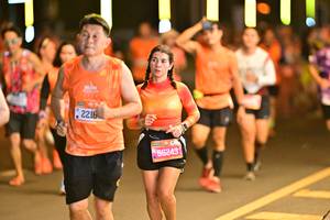 BIB: 2216, 66243
                            <button type="button" onclick="openModal(20412016)" class="btn btn-primary btn-sm float-right btn-popup" data-toggle="modal" data-target=".modal-high-quality">
                        <i class="fas fa-shopping-cart"></i> Add to Cart
                    </button>
                                            <button type="button" onclick="isThisMe(20412016, true)" class="btn btn-success btn-sm float-right btn-popup btn-isme hidden" data-toggle="tooltip" data-placement="bottom" title="นี่คือรูปของคุณใช่ไหม คลิกที่นี่เพื่อเอาเข้าอัลบั้ม">
                        <i class="fas fa-plus"></i> Add to album
                    </button>
                    <button type="button" onclick="isThisMe(20412016, false)" class="btn btn-warning btn-sm float-right btn-popup btn-isnotme hidden">
                        <i class="fas fa-ban"></i> Remove from album
                    </button>