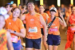 BIB: 5398, 21925, 93232, 2519
                            <button type="button" onclick="openModal(20452995)" class="btn btn-primary btn-sm float-right btn-popup" data-toggle="modal" data-target=".modal-high-quality">
                        <i class="fas fa-shopping-cart"></i> Add to Cart
                    </button>
                                            <button type="button" onclick="isThisMe(20452995, true)" class="btn btn-success btn-sm float-right btn-popup btn-isme hidden" data-toggle="tooltip" data-placement="bottom" title="นี่คือรูปของคุณใช่ไหม คลิกที่นี่เพื่อเอาเข้าอัลบั้ม">
                        <i class="fas fa-plus"></i> Add to album
                    </button>
                    <button type="button" onclick="isThisMe(20452995, false)" class="btn btn-warning btn-sm float-right btn-popup btn-isnotme hidden">
                        <i class="fas fa-ban"></i> Remove from album
                    </button>