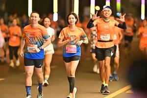 BIB: 211, 25417, 91261
                            <button type="button" onclick="openModal(20447656)" class="btn btn-primary btn-sm float-right btn-popup" data-toggle="modal" data-target=".modal-high-quality">
                        <i class="fas fa-shopping-cart"></i> Add to Cart
                    </button>
                                            <button type="button" onclick="isThisMe(20447656, true)" class="btn btn-success btn-sm float-right btn-popup btn-isme hidden" data-toggle="tooltip" data-placement="bottom" title="นี่คือรูปของคุณใช่ไหม คลิกที่นี่เพื่อเอาเข้าอัลบั้ม">
                        <i class="fas fa-plus"></i> Add to album
                    </button>
                    <button type="button" onclick="isThisMe(20447656, false)" class="btn btn-warning btn-sm float-right btn-popup btn-isnotme hidden">
                        <i class="fas fa-ban"></i> Remove from album
                    </button>
