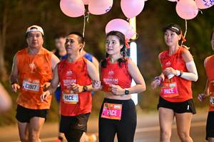 BIB: 23917
                            <button type="button" onclick="openModal(20396628)" class="btn btn-primary btn-sm float-right btn-popup" data-toggle="modal" data-target=".modal-high-quality">
                        <i class="fas fa-shopping-cart"></i> Add to Cart
                    </button>
                                            <button type="button" onclick="isThisMe(20396628, true)" class="btn btn-success btn-sm float-right btn-popup btn-isme hidden" data-toggle="tooltip" data-placement="bottom" title="นี่คือรูปของคุณใช่ไหม คลิกที่นี่เพื่อเอาเข้าอัลบั้ม">
                        <i class="fas fa-plus"></i> Add to album
                    </button>
                    <button type="button" onclick="isThisMe(20396628, false)" class="btn btn-warning btn-sm float-right btn-popup btn-isnotme hidden">
                        <i class="fas fa-ban"></i> Remove from album
                    </button>