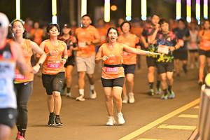 BIB: 62852, 25717, 77892
                            <button type="button" onclick="openModal(20465237)" class="btn btn-primary btn-sm float-right btn-popup" data-toggle="modal" data-target=".modal-high-quality">
                        <i class="fas fa-shopping-cart"></i> Add to Cart
                    </button>
                                            <button type="button" onclick="isThisMe(20465237, true)" class="btn btn-success btn-sm float-right btn-popup btn-isme hidden" data-toggle="tooltip" data-placement="bottom" title="นี่คือรูปของคุณใช่ไหม คลิกที่นี่เพื่อเอาเข้าอัลบั้ม">
                        <i class="fas fa-plus"></i> Add to album
                    </button>
                    <button type="button" onclick="isThisMe(20465237, false)" class="btn btn-warning btn-sm float-right btn-popup btn-isnotme hidden">
                        <i class="fas fa-ban"></i> Remove from album
                    </button>