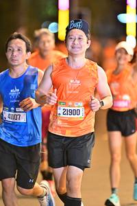 BIB: 2625, 41107, 21900
                            <button type="button" onclick="openModal(20194247)" class="btn btn-primary btn-sm float-right btn-popup" data-toggle="modal" data-target=".modal-high-quality">
                        <i class="fas fa-shopping-cart"></i> Add to Cart
                    </button>
                                            <button type="button" onclick="isThisMe(20194247, true)" class="btn btn-success btn-sm float-right btn-popup btn-isme hidden" data-toggle="tooltip" data-placement="bottom" title="นี่คือรูปของคุณใช่ไหม คลิกที่นี่เพื่อเอาเข้าอัลบั้ม">
                        <i class="fas fa-plus"></i> Add to album
                    </button>
                    <button type="button" onclick="isThisMe(20194247, false)" class="btn btn-warning btn-sm float-right btn-popup btn-isnotme hidden">
                        <i class="fas fa-ban"></i> Remove from album
                    </button>