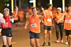 BIB: 25637, 22414, 640, 23797
                            <button type="button" onclick="openModal(20277993)" class="btn btn-primary btn-sm float-right btn-popup" data-toggle="modal" data-target=".modal-high-quality">
                        <i class="fas fa-shopping-cart"></i> Add to Cart
                    </button>
                                            <button type="button" onclick="isThisMe(20277993, true)" class="btn btn-success btn-sm float-right btn-popup btn-isme hidden" data-toggle="tooltip" data-placement="bottom" title="นี่คือรูปของคุณใช่ไหม คลิกที่นี่เพื่อเอาเข้าอัลบั้ม">
                        <i class="fas fa-plus"></i> Add to album
                    </button>
                    <button type="button" onclick="isThisMe(20277993, false)" class="btn btn-warning btn-sm float-right btn-popup btn-isnotme hidden">
                        <i class="fas fa-ban"></i> Remove from album
                    </button>