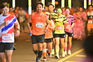 BIB: 73204, 23805
                            <button type="button" onclick="openModal(20450659)" class="btn btn-primary btn-sm float-right btn-popup" data-toggle="modal" data-target=".modal-high-quality">
                        <i class="fas fa-shopping-cart"></i> Add to Cart
                    </button>
                                            <button type="button" onclick="isThisMe(20450659, true)" class="btn btn-success btn-sm float-right btn-popup btn-isme hidden" data-toggle="tooltip" data-placement="bottom" title="นี่คือรูปของคุณใช่ไหม คลิกที่นี่เพื่อเอาเข้าอัลบั้ม">
                        <i class="fas fa-plus"></i> Add to album
                    </button>
                    <button type="button" onclick="isThisMe(20450659, false)" class="btn btn-warning btn-sm float-right btn-popup btn-isnotme hidden">
                        <i class="fas fa-ban"></i> Remove from album
                    </button>
