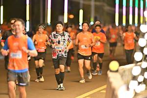 BIB: 23273
                            <button type="button" onclick="openModal(20351656)" class="btn btn-primary btn-sm float-right btn-popup" data-toggle="modal" data-target=".modal-high-quality">
                        <i class="fas fa-shopping-cart"></i> Add to Cart
                    </button>
                                            <button type="button" onclick="isThisMe(20351656, true)" class="btn btn-success btn-sm float-right btn-popup btn-isme hidden" data-toggle="tooltip" data-placement="bottom" title="นี่คือรูปของคุณใช่ไหม คลิกที่นี่เพื่อเอาเข้าอัลบั้ม">
                        <i class="fas fa-plus"></i> Add to album
                    </button>
                    <button type="button" onclick="isThisMe(20351656, false)" class="btn btn-warning btn-sm float-right btn-popup btn-isnotme hidden">
                        <i class="fas fa-ban"></i> Remove from album
                    </button>