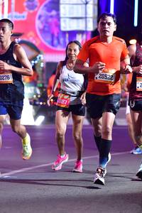 BIB: 0276, 5157, 20522
                            <button type="button" onclick="openModal(20700999)" class="btn btn-primary btn-sm float-right btn-popup" data-toggle="modal" data-target=".modal-high-quality">
                        <i class="fas fa-shopping-cart"></i> Add to Cart
                    </button>
                                            <button type="button" onclick="isThisMe(20700999, true)" class="btn btn-success btn-sm float-right btn-popup btn-isme hidden" data-toggle="tooltip" data-placement="bottom" title="นี่คือรูปของคุณใช่ไหม คลิกที่นี่เพื่อเอาเข้าอัลบั้ม">
                        <i class="fas fa-plus"></i> Add to album
                    </button>
                    <button type="button" onclick="isThisMe(20700999, false)" class="btn btn-warning btn-sm float-right btn-popup btn-isnotme hidden">
                        <i class="fas fa-ban"></i> Remove from album
                    </button>