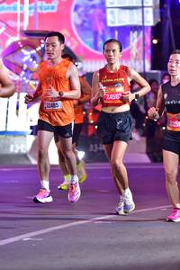 BIB: 22485, 24562, 2258
                            <button type="button" onclick="openModal(20722335)" class="btn btn-primary btn-sm float-right btn-popup" data-toggle="modal" data-target=".modal-high-quality">
                        <i class="fas fa-shopping-cart"></i> Add to Cart
                    </button>
                                            <button type="button" onclick="isThisMe(20722335, true)" class="btn btn-success btn-sm float-right btn-popup btn-isme hidden" data-toggle="tooltip" data-placement="bottom" title="นี่คือรูปของคุณใช่ไหม คลิกที่นี่เพื่อเอาเข้าอัลบั้ม">
                        <i class="fas fa-plus"></i> Add to album
                    </button>
                    <button type="button" onclick="isThisMe(20722335, false)" class="btn btn-warning btn-sm float-right btn-popup btn-isnotme hidden">
                        <i class="fas fa-ban"></i> Remove from album
                    </button>
