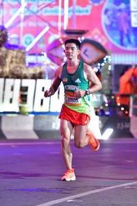 BIB: 836, 21805, 334
                            <button type="button" onclick="openModal(20663082)" class="btn btn-primary btn-sm float-right btn-popup" data-toggle="modal" data-target=".modal-high-quality">
                        <i class="fas fa-shopping-cart"></i> Add to Cart
                    </button>
                                            <button type="button" onclick="isThisMe(20663082, true)" class="btn btn-success btn-sm float-right btn-popup btn-isme hidden" data-toggle="tooltip" data-placement="bottom" title="นี่คือรูปของคุณใช่ไหม คลิกที่นี่เพื่อเอาเข้าอัลบั้ม">
                        <i class="fas fa-plus"></i> Add to album
                    </button>
                    <button type="button" onclick="isThisMe(20663082, false)" class="btn btn-warning btn-sm float-right btn-popup btn-isnotme hidden">
                        <i class="fas fa-ban"></i> Remove from album
                    </button>