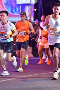 BIB: 83402, 24329, 23162
                            <button type="button" onclick="openModal(20727191)" class="btn btn-primary btn-sm float-right btn-popup" data-toggle="modal" data-target=".modal-high-quality">
                        <i class="fas fa-shopping-cart"></i> Add to Cart
                    </button>
                                            <button type="button" onclick="isThisMe(20727191, true)" class="btn btn-success btn-sm float-right btn-popup btn-isme hidden" data-toggle="tooltip" data-placement="bottom" title="นี่คือรูปของคุณใช่ไหม คลิกที่นี่เพื่อเอาเข้าอัลบั้ม">
                        <i class="fas fa-plus"></i> Add to album
                    </button>
                    <button type="button" onclick="isThisMe(20727191, false)" class="btn btn-warning btn-sm float-right btn-popup btn-isnotme hidden">
                        <i class="fas fa-ban"></i> Remove from album
                    </button>