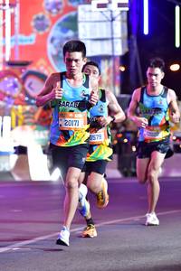 BIB: 20171, 0579, 22020
                            <button type="button" onclick="openModal(20634150)" class="btn btn-primary btn-sm float-right btn-popup" data-toggle="modal" data-target=".modal-high-quality">
                        <i class="fas fa-shopping-cart"></i> Add to Cart
                    </button>
                                            <button type="button" onclick="isThisMe(20634150, true)" class="btn btn-success btn-sm float-right btn-popup btn-isme hidden" data-toggle="tooltip" data-placement="bottom" title="นี่คือรูปของคุณใช่ไหม คลิกที่นี่เพื่อเอาเข้าอัลบั้ม">
                        <i class="fas fa-plus"></i> Add to album
                    </button>
                    <button type="button" onclick="isThisMe(20634150, false)" class="btn btn-warning btn-sm float-right btn-popup btn-isnotme hidden">
                        <i class="fas fa-ban"></i> Remove from album
                    </button>