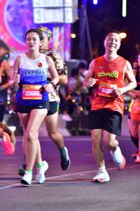 BIB: 6421
                            <button type="button" onclick="openModal(20709201)" class="btn btn-primary btn-sm float-right btn-popup" data-toggle="modal" data-target=".modal-high-quality">
                        <i class="fas fa-shopping-cart"></i> Add to Cart
                    </button>
                                            <button type="button" onclick="isThisMe(20709201, true)" class="btn btn-success btn-sm float-right btn-popup btn-isme hidden" data-toggle="tooltip" data-placement="bottom" title="นี่คือรูปของคุณใช่ไหม คลิกที่นี่เพื่อเอาเข้าอัลบั้ม">
                        <i class="fas fa-plus"></i> Add to album
                    </button>
                    <button type="button" onclick="isThisMe(20709201, false)" class="btn btn-warning btn-sm float-right btn-popup btn-isnotme hidden">
                        <i class="fas fa-ban"></i> Remove from album
                    </button>