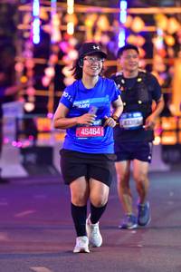 BIB: 201, 45464, 3364
                            <button type="button" onclick="openModal(21342085)" class="btn btn-primary btn-sm float-right btn-popup" data-toggle="modal" data-target=".modal-high-quality">
                        <i class="fas fa-shopping-cart"></i> Add to Cart
                    </button>
                                            <button type="button" onclick="isThisMe(21342085, true)" class="btn btn-success btn-sm float-right btn-popup btn-isme hidden" data-toggle="tooltip" data-placement="bottom" title="นี่คือรูปของคุณใช่ไหม คลิกที่นี่เพื่อเอาเข้าอัลบั้ม">
                        <i class="fas fa-plus"></i> Add to album
                    </button>
                    <button type="button" onclick="isThisMe(21342085, false)" class="btn btn-warning btn-sm float-right btn-popup btn-isnotme hidden">
                        <i class="fas fa-ban"></i> Remove from album
                    </button>