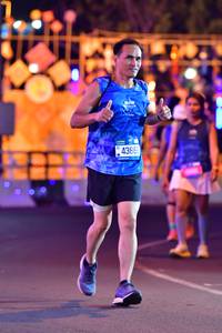 BIB: 4366
                            <button type="button" onclick="openModal(21342533)" class="btn btn-primary btn-sm float-right btn-popup" data-toggle="modal" data-target=".modal-high-quality">
                        <i class="fas fa-shopping-cart"></i> Add to Cart
                    </button>
                                            <button type="button" onclick="isThisMe(21342533, true)" class="btn btn-success btn-sm float-right btn-popup btn-isme hidden" data-toggle="tooltip" data-placement="bottom" title="นี่คือรูปของคุณใช่ไหม คลิกที่นี่เพื่อเอาเข้าอัลบั้ม">
                        <i class="fas fa-plus"></i> Add to album
                    </button>
                    <button type="button" onclick="isThisMe(21342533, false)" class="btn btn-warning btn-sm float-right btn-popup btn-isnotme hidden">
                        <i class="fas fa-ban"></i> Remove from album
                    </button>