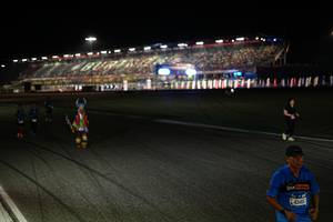 BIB: 4340
                            <button type="button" onclick="openModal(19609980)" class="btn btn-primary btn-sm float-right btn-popup" data-toggle="modal" data-target=".modal-high-quality">
                        <i class="fas fa-shopping-cart"></i> Add to Cart
                    </button>
                                            <button type="button" onclick="isThisMe(19609980, true)" class="btn btn-success btn-sm float-right btn-popup btn-isme hidden" data-toggle="tooltip" data-placement="bottom" title="นี่คือรูปของคุณใช่ไหม คลิกที่นี่เพื่อเอาเข้าอัลบั้ม">
                        <i class="fas fa-plus"></i> Add to album
                    </button>
                    <button type="button" onclick="isThisMe(19609980, false)" class="btn btn-warning btn-sm float-right btn-popup btn-isnotme hidden">
                        <i class="fas fa-ban"></i> Remove from album
                    </button>