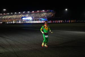 BIB: 644, 4384
                            <button type="button" onclick="openModal(19610102)" class="btn btn-primary btn-sm float-right btn-popup" data-toggle="modal" data-target=".modal-high-quality">
                        <i class="fas fa-shopping-cart"></i> Add to Cart
                    </button>
                                            <button type="button" onclick="isThisMe(19610102, true)" class="btn btn-success btn-sm float-right btn-popup btn-isme hidden" data-toggle="tooltip" data-placement="bottom" title="นี่คือรูปของคุณใช่ไหม คลิกที่นี่เพื่อเอาเข้าอัลบั้ม">
                        <i class="fas fa-plus"></i> Add to album
                    </button>
                    <button type="button" onclick="isThisMe(19610102, false)" class="btn btn-warning btn-sm float-right btn-popup btn-isnotme hidden">
                        <i class="fas fa-ban"></i> Remove from album
                    </button>