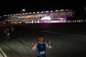 BIB: 43566
                            <button type="button" onclick="openModal(19609821)" class="btn btn-primary btn-sm float-right btn-popup" data-toggle="modal" data-target=".modal-high-quality">
                        <i class="fas fa-shopping-cart"></i> Add to Cart
                    </button>
                                            <button type="button" onclick="isThisMe(19609821, true)" class="btn btn-success btn-sm float-right btn-popup btn-isme hidden" data-toggle="tooltip" data-placement="bottom" title="นี่คือรูปของคุณใช่ไหม คลิกที่นี่เพื่อเอาเข้าอัลบั้ม">
                        <i class="fas fa-plus"></i> Add to album
                    </button>
                    <button type="button" onclick="isThisMe(19609821, false)" class="btn btn-warning btn-sm float-right btn-popup btn-isnotme hidden">
                        <i class="fas fa-ban"></i> Remove from album
                    </button>