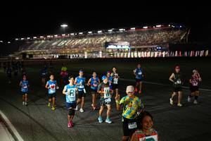 BIB: 43582
                            <button type="button" onclick="openModal(19609359)" class="btn btn-primary btn-sm float-right btn-popup" data-toggle="modal" data-target=".modal-high-quality">
                        <i class="fas fa-shopping-cart"></i> Add to Cart
                    </button>
                                            <button type="button" onclick="isThisMe(19609359, true)" class="btn btn-success btn-sm float-right btn-popup btn-isme hidden" data-toggle="tooltip" data-placement="bottom" title="นี่คือรูปของคุณใช่ไหม คลิกที่นี่เพื่อเอาเข้าอัลบั้ม">
                        <i class="fas fa-plus"></i> Add to album
                    </button>
                    <button type="button" onclick="isThisMe(19609359, false)" class="btn btn-warning btn-sm float-right btn-popup btn-isnotme hidden">
                        <i class="fas fa-ban"></i> Remove from album
                    </button>