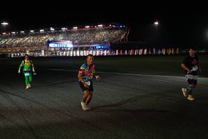 BIB: 
                            <button type="button" onclick="openModal(19610087)" class="btn btn-primary btn-sm float-right btn-popup" data-toggle="modal" data-target=".modal-high-quality">
                        <i class="fas fa-shopping-cart"></i> Add to Cart
                    </button>
                                            <button type="button" onclick="isThisMe(19610087, true)" class="btn btn-success btn-sm float-right btn-popup btn-isme hidden" data-toggle="tooltip" data-placement="bottom" title="นี่คือรูปของคุณใช่ไหม คลิกที่นี่เพื่อเอาเข้าอัลบั้ม">
                        <i class="fas fa-plus"></i> Add to album
                    </button>
                    <button type="button" onclick="isThisMe(19610087, false)" class="btn btn-warning btn-sm float-right btn-popup btn-isnotme hidden">
                        <i class="fas fa-ban"></i> Remove from album
                    </button>