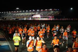 BIB: 2088, 22808, 22820
                            <button type="button" onclick="openModal(19623651)" class="btn btn-primary btn-sm float-right btn-popup" data-toggle="modal" data-target=".modal-high-quality">
                        <i class="fas fa-shopping-cart"></i> Add to Cart
                    </button>
                                            <button type="button" onclick="isThisMe(19623651, true)" class="btn btn-success btn-sm float-right btn-popup btn-isme hidden" data-toggle="tooltip" data-placement="bottom" title="นี่คือรูปของคุณใช่ไหม คลิกที่นี่เพื่อเอาเข้าอัลบั้ม">
                        <i class="fas fa-plus"></i> Add to album
                    </button>
                    <button type="button" onclick="isThisMe(19623651, false)" class="btn btn-warning btn-sm float-right btn-popup btn-isnotme hidden">
                        <i class="fas fa-ban"></i> Remove from album
                    </button>