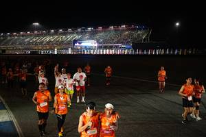 BIB: 28517
                            <button type="button" onclick="openModal(19668613)" class="btn btn-primary btn-sm float-right btn-popup" data-toggle="modal" data-target=".modal-high-quality">
                        <i class="fas fa-shopping-cart"></i> Add to Cart
                    </button>
                                            <button type="button" onclick="isThisMe(19668613, true)" class="btn btn-success btn-sm float-right btn-popup btn-isme hidden" data-toggle="tooltip" data-placement="bottom" title="นี่คือรูปของคุณใช่ไหม คลิกที่นี่เพื่อเอาเข้าอัลบั้ม">
                        <i class="fas fa-plus"></i> Add to album
                    </button>
                    <button type="button" onclick="isThisMe(19668613, false)" class="btn btn-warning btn-sm float-right btn-popup btn-isnotme hidden">
                        <i class="fas fa-ban"></i> Remove from album
                    </button>