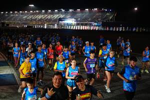 BIB: 10749, 13329, 2009, 1154
                            <button type="button" onclick="openModal(19728579)" class="btn btn-primary btn-sm float-right btn-popup" data-toggle="modal" data-target=".modal-high-quality">
                        <i class="fas fa-shopping-cart"></i> Add to Cart
                    </button>
                                            <button type="button" onclick="isThisMe(19728579, true)" class="btn btn-success btn-sm float-right btn-popup btn-isme hidden" data-toggle="tooltip" data-placement="bottom" title="นี่คือรูปของคุณใช่ไหม คลิกที่นี่เพื่อเอาเข้าอัลบั้ม">
                        <i class="fas fa-plus"></i> Add to album
                    </button>
                    <button type="button" onclick="isThisMe(19728579, false)" class="btn btn-warning btn-sm float-right btn-popup btn-isnotme hidden">
                        <i class="fas fa-ban"></i> Remove from album
                    </button>