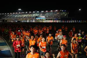 BIB: 156, 438, 32871
                            <button type="button" onclick="openModal(19665088)" class="btn btn-primary btn-sm float-right btn-popup" data-toggle="modal" data-target=".modal-high-quality">
                        <i class="fas fa-shopping-cart"></i> Add to Cart
                    </button>
                                            <button type="button" onclick="isThisMe(19665088, true)" class="btn btn-success btn-sm float-right btn-popup btn-isme hidden" data-toggle="tooltip" data-placement="bottom" title="นี่คือรูปของคุณใช่ไหม คลิกที่นี่เพื่อเอาเข้าอัลบั้ม">
                        <i class="fas fa-plus"></i> Add to album
                    </button>
                    <button type="button" onclick="isThisMe(19665088, false)" class="btn btn-warning btn-sm float-right btn-popup btn-isnotme hidden">
                        <i class="fas fa-ban"></i> Remove from album
                    </button>