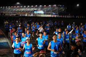 BIB: 13484, 13725, 88119, 10404, 1385
                            <button type="button" onclick="openModal(19731139)" class="btn btn-primary btn-sm float-right btn-popup" data-toggle="modal" data-target=".modal-high-quality">
                        <i class="fas fa-shopping-cart"></i> Add to Cart
                    </button>
                                            <button type="button" onclick="isThisMe(19731139, true)" class="btn btn-success btn-sm float-right btn-popup btn-isme hidden" data-toggle="tooltip" data-placement="bottom" title="นี่คือรูปของคุณใช่ไหม คลิกที่นี่เพื่อเอาเข้าอัลบั้ม">
                        <i class="fas fa-plus"></i> Add to album
                    </button>
                    <button type="button" onclick="isThisMe(19731139, false)" class="btn btn-warning btn-sm float-right btn-popup btn-isnotme hidden">
                        <i class="fas fa-ban"></i> Remove from album
                    </button>