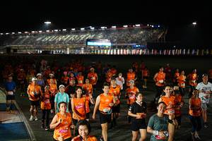 BIB: 27125, 25490, 2013
                            <button type="button" onclick="openModal(19665529)" class="btn btn-primary btn-sm float-right btn-popup" data-toggle="modal" data-target=".modal-high-quality">
                        <i class="fas fa-shopping-cart"></i> Add to Cart
                    </button>
                                            <button type="button" onclick="isThisMe(19665529, true)" class="btn btn-success btn-sm float-right btn-popup btn-isme hidden" data-toggle="tooltip" data-placement="bottom" title="นี่คือรูปของคุณใช่ไหม คลิกที่นี่เพื่อเอาเข้าอัลบั้ม">
                        <i class="fas fa-plus"></i> Add to album
                    </button>
                    <button type="button" onclick="isThisMe(19665529, false)" class="btn btn-warning btn-sm float-right btn-popup btn-isnotme hidden">
                        <i class="fas fa-ban"></i> Remove from album
                    </button>