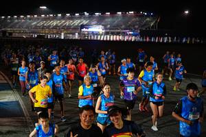 BIB: 12010, 13329, 108731, 155, 11541
                            <button type="button" onclick="openModal(19728587)" class="btn btn-primary btn-sm float-right btn-popup" data-toggle="modal" data-target=".modal-high-quality">
                        <i class="fas fa-shopping-cart"></i> Add to Cart
                    </button>
                                            <button type="button" onclick="isThisMe(19728587, true)" class="btn btn-success btn-sm float-right btn-popup btn-isme hidden" data-toggle="tooltip" data-placement="bottom" title="นี่คือรูปของคุณใช่ไหม คลิกที่นี่เพื่อเอาเข้าอัลบั้ม">
                        <i class="fas fa-plus"></i> Add to album
                    </button>
                    <button type="button" onclick="isThisMe(19728587, false)" class="btn btn-warning btn-sm float-right btn-popup btn-isnotme hidden">
                        <i class="fas fa-ban"></i> Remove from album
                    </button>