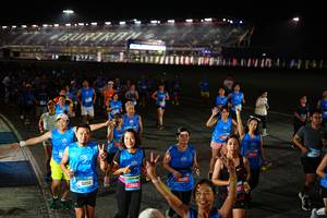 BIB: 1054, 13942, 15269
                            <button type="button" onclick="openModal(19729298)" class="btn btn-primary btn-sm float-right btn-popup" data-toggle="modal" data-target=".modal-high-quality">
                        <i class="fas fa-shopping-cart"></i> Add to Cart
                    </button>
                                            <button type="button" onclick="isThisMe(19729298, true)" class="btn btn-success btn-sm float-right btn-popup btn-isme hidden" data-toggle="tooltip" data-placement="bottom" title="นี่คือรูปของคุณใช่ไหม คลิกที่นี่เพื่อเอาเข้าอัลบั้ม">
                        <i class="fas fa-plus"></i> Add to album
                    </button>
                    <button type="button" onclick="isThisMe(19729298, false)" class="btn btn-warning btn-sm float-right btn-popup btn-isnotme hidden">
                        <i class="fas fa-ban"></i> Remove from album
                    </button>