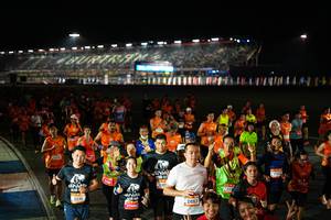 BIB: 21135, 28990, 3111, 240, 24163, 237
                            <button type="button" onclick="openModal(19664011)" class="btn btn-primary btn-sm float-right btn-popup" data-toggle="modal" data-target=".modal-high-quality">
                        <i class="fas fa-shopping-cart"></i> Add to Cart
                    </button>
                                            <button type="button" onclick="isThisMe(19664011, true)" class="btn btn-success btn-sm float-right btn-popup btn-isme hidden" data-toggle="tooltip" data-placement="bottom" title="นี่คือรูปของคุณใช่ไหม คลิกที่นี่เพื่อเอาเข้าอัลบั้ม">
                        <i class="fas fa-plus"></i> Add to album
                    </button>
                    <button type="button" onclick="isThisMe(19664011, false)" class="btn btn-warning btn-sm float-right btn-popup btn-isnotme hidden">
                        <i class="fas fa-ban"></i> Remove from album
                    </button>