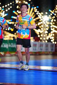 BIB: 43415
                            <button type="button" onclick="openModal(19891178)" class="btn btn-primary btn-sm float-right btn-popup" data-toggle="modal" data-target=".modal-high-quality">
                        <i class="fas fa-shopping-cart"></i> Add to Cart
                    </button>
                                            <button type="button" onclick="isThisMe(19891178, true)" class="btn btn-success btn-sm float-right btn-popup btn-isme hidden" data-toggle="tooltip" data-placement="bottom" title="นี่คือรูปของคุณใช่ไหม คลิกที่นี่เพื่อเอาเข้าอัลบั้ม">
                        <i class="fas fa-plus"></i> Add to album
                    </button>
                    <button type="button" onclick="isThisMe(19891178, false)" class="btn btn-warning btn-sm float-right btn-popup btn-isnotme hidden">
                        <i class="fas fa-ban"></i> Remove from album
                    </button>