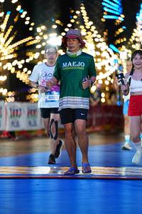 BIB: 2017, 41991
                            <button type="button" onclick="openModal(19876618)" class="btn btn-primary btn-sm float-right btn-popup" data-toggle="modal" data-target=".modal-high-quality">
                        <i class="fas fa-shopping-cart"></i> Add to Cart
                    </button>
                                            <button type="button" onclick="isThisMe(19876618, true)" class="btn btn-success btn-sm float-right btn-popup btn-isme hidden" data-toggle="tooltip" data-placement="bottom" title="นี่คือรูปของคุณใช่ไหม คลิกที่นี่เพื่อเอาเข้าอัลบั้ม">
                        <i class="fas fa-plus"></i> Add to album
                    </button>
                    <button type="button" onclick="isThisMe(19876618, false)" class="btn btn-warning btn-sm float-right btn-popup btn-isnotme hidden">
                        <i class="fas fa-ban"></i> Remove from album
                    </button>