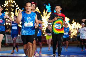 BIB: 41123, 65417
                            <button type="button" onclick="openModal(19906348)" class="btn btn-primary btn-sm float-right btn-popup" data-toggle="modal" data-target=".modal-high-quality">
                        <i class="fas fa-shopping-cart"></i> Add to Cart
                    </button>
                                            <button type="button" onclick="isThisMe(19906348, true)" class="btn btn-success btn-sm float-right btn-popup btn-isme hidden" data-toggle="tooltip" data-placement="bottom" title="นี่คือรูปของคุณใช่ไหม คลิกที่นี่เพื่อเอาเข้าอัลบั้ม">
                        <i class="fas fa-plus"></i> Add to album
                    </button>
                    <button type="button" onclick="isThisMe(19906348, false)" class="btn btn-warning btn-sm float-right btn-popup btn-isnotme hidden">
                        <i class="fas fa-ban"></i> Remove from album
                    </button>