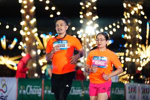 BIB: 150, 45402
                            <button type="button" onclick="openModal(19950011)" class="btn btn-primary btn-sm float-right btn-popup" data-toggle="modal" data-target=".modal-high-quality">
                        <i class="fas fa-shopping-cart"></i> Add to Cart
                    </button>
                                            <button type="button" onclick="isThisMe(19950011, true)" class="btn btn-success btn-sm float-right btn-popup btn-isme hidden" data-toggle="tooltip" data-placement="bottom" title="นี่คือรูปของคุณใช่ไหม คลิกที่นี่เพื่อเอาเข้าอัลบั้ม">
                        <i class="fas fa-plus"></i> Add to album
                    </button>
                    <button type="button" onclick="isThisMe(19950011, false)" class="btn btn-warning btn-sm float-right btn-popup btn-isnotme hidden">
                        <i class="fas fa-ban"></i> Remove from album
                    </button>