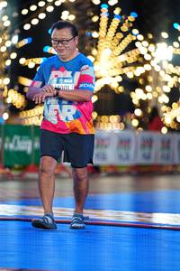 BIB: 4001
                            <button type="button" onclick="openModal(19880741)" class="btn btn-primary btn-sm float-right btn-popup" data-toggle="modal" data-target=".modal-high-quality">
                        <i class="fas fa-shopping-cart"></i> Add to Cart
                    </button>
                                            <button type="button" onclick="isThisMe(19880741, true)" class="btn btn-success btn-sm float-right btn-popup btn-isme hidden" data-toggle="tooltip" data-placement="bottom" title="นี่คือรูปของคุณใช่ไหม คลิกที่นี่เพื่อเอาเข้าอัลบั้ม">
                        <i class="fas fa-plus"></i> Add to album
                    </button>
                    <button type="button" onclick="isThisMe(19880741, false)" class="btn btn-warning btn-sm float-right btn-popup btn-isnotme hidden">
                        <i class="fas fa-ban"></i> Remove from album
                    </button>