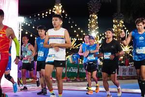 BIB: 330, 421, 41224, 41375, 43754, 43514
                            <button type="button" onclick="openModal(19948647)" class="btn btn-primary btn-sm float-right btn-popup" data-toggle="modal" data-target=".modal-high-quality">
                        <i class="fas fa-shopping-cart"></i> Add to Cart
                    </button>
                                            <button type="button" onclick="isThisMe(19948647, true)" class="btn btn-success btn-sm float-right btn-popup btn-isme hidden" data-toggle="tooltip" data-placement="bottom" title="นี่คือรูปของคุณใช่ไหม คลิกที่นี่เพื่อเอาเข้าอัลบั้ม">
                        <i class="fas fa-plus"></i> Add to album
                    </button>
                    <button type="button" onclick="isThisMe(19948647, false)" class="btn btn-warning btn-sm float-right btn-popup btn-isnotme hidden">
                        <i class="fas fa-ban"></i> Remove from album
                    </button>