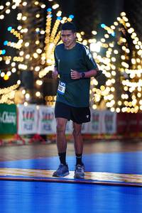 BIB: 100
                            <button type="button" onclick="openModal(19883824)" class="btn btn-primary btn-sm float-right btn-popup" data-toggle="modal" data-target=".modal-high-quality">
                        <i class="fas fa-shopping-cart"></i> Add to Cart
                    </button>
                                            <button type="button" onclick="isThisMe(19883824, true)" class="btn btn-success btn-sm float-right btn-popup btn-isme hidden" data-toggle="tooltip" data-placement="bottom" title="นี่คือรูปของคุณใช่ไหม คลิกที่นี่เพื่อเอาเข้าอัลบั้ม">
                        <i class="fas fa-plus"></i> Add to album
                    </button>
                    <button type="button" onclick="isThisMe(19883824, false)" class="btn btn-warning btn-sm float-right btn-popup btn-isnotme hidden">
                        <i class="fas fa-ban"></i> Remove from album
                    </button>