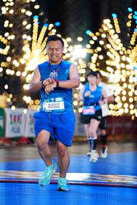 BIB: 41512
                            <button type="button" onclick="openModal(19887770)" class="btn btn-primary btn-sm float-right btn-popup" data-toggle="modal" data-target=".modal-high-quality">
                        <i class="fas fa-shopping-cart"></i> Add to Cart
                    </button>
                                            <button type="button" onclick="isThisMe(19887770, true)" class="btn btn-success btn-sm float-right btn-popup btn-isme hidden" data-toggle="tooltip" data-placement="bottom" title="นี่คือรูปของคุณใช่ไหม คลิกที่นี่เพื่อเอาเข้าอัลบั้ม">
                        <i class="fas fa-plus"></i> Add to album
                    </button>
                    <button type="button" onclick="isThisMe(19887770, false)" class="btn btn-warning btn-sm float-right btn-popup btn-isnotme hidden">
                        <i class="fas fa-ban"></i> Remove from album
                    </button>