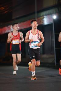 BIB: 22041, 1045, 400
                            <button type="button" onclick="openModal(19842933)" class="btn btn-primary btn-sm float-right btn-popup" data-toggle="modal" data-target=".modal-high-quality">
                        <i class="fas fa-shopping-cart"></i> Add to Cart
                    </button>
                                            <button type="button" onclick="isThisMe(19842933, true)" class="btn btn-success btn-sm float-right btn-popup btn-isme hidden" data-toggle="tooltip" data-placement="bottom" title="นี่คือรูปของคุณใช่ไหม คลิกที่นี่เพื่อเอาเข้าอัลบั้ม">
                        <i class="fas fa-plus"></i> Add to album
                    </button>
                    <button type="button" onclick="isThisMe(19842933, false)" class="btn btn-warning btn-sm float-right btn-popup btn-isnotme hidden">
                        <i class="fas fa-ban"></i> Remove from album
                    </button>