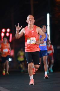 BIB: 20237
                            <button type="button" onclick="openModal(19812622)" class="btn btn-primary btn-sm float-right btn-popup" data-toggle="modal" data-target=".modal-high-quality">
                        <i class="fas fa-shopping-cart"></i> Add to Cart
                    </button>
                                            <button type="button" onclick="isThisMe(19812622, true)" class="btn btn-success btn-sm float-right btn-popup btn-isme hidden" data-toggle="tooltip" data-placement="bottom" title="นี่คือรูปของคุณใช่ไหม คลิกที่นี่เพื่อเอาเข้าอัลบั้ม">
                        <i class="fas fa-plus"></i> Add to album
                    </button>
                    <button type="button" onclick="isThisMe(19812622, false)" class="btn btn-warning btn-sm float-right btn-popup btn-isnotme hidden">
                        <i class="fas fa-ban"></i> Remove from album
                    </button>