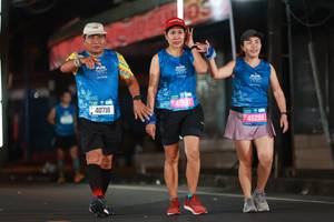 BIB: 1266, 40718, 165, 49687, 05218, 45269
                            <button type="button" onclick="openModal(20853237)" class="btn btn-primary btn-sm float-right btn-popup" data-toggle="modal" data-target=".modal-high-quality">
                        <i class="fas fa-shopping-cart"></i> Add to Cart
                    </button>
                                            <button type="button" onclick="isThisMe(20853237, true)" class="btn btn-success btn-sm float-right btn-popup btn-isme hidden" data-toggle="tooltip" data-placement="bottom" title="นี่คือรูปของคุณใช่ไหม คลิกที่นี่เพื่อเอาเข้าอัลบั้ม">
                        <i class="fas fa-plus"></i> Add to album
                    </button>
                    <button type="button" onclick="isThisMe(20853237, false)" class="btn btn-warning btn-sm float-right btn-popup btn-isnotme hidden">
                        <i class="fas fa-ban"></i> Remove from album
                    </button>