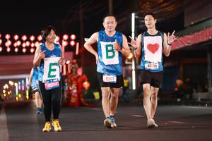BIB: 45534, 83417, 42088
                            <button type="button" onclick="openModal(20849865)" class="btn btn-primary btn-sm float-right btn-popup" data-toggle="modal" data-target=".modal-high-quality">
                        <i class="fas fa-shopping-cart"></i> Add to Cart
                    </button>
                                            <button type="button" onclick="isThisMe(20849865, true)" class="btn btn-success btn-sm float-right btn-popup btn-isme hidden" data-toggle="tooltip" data-placement="bottom" title="นี่คือรูปของคุณใช่ไหม คลิกที่นี่เพื่อเอาเข้าอัลบั้ม">
                        <i class="fas fa-plus"></i> Add to album
                    </button>
                    <button type="button" onclick="isThisMe(20849865, false)" class="btn btn-warning btn-sm float-right btn-popup btn-isnotme hidden">
                        <i class="fas fa-ban"></i> Remove from album
                    </button>