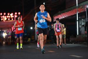 BIB: 43560, 43046, 1977
                            <button type="button" onclick="openModal(20841164)" class="btn btn-primary btn-sm float-right btn-popup" data-toggle="modal" data-target=".modal-high-quality">
                        <i class="fas fa-shopping-cart"></i> Add to Cart
                    </button>
                                            <button type="button" onclick="isThisMe(20841164, true)" class="btn btn-success btn-sm float-right btn-popup btn-isme hidden" data-toggle="tooltip" data-placement="bottom" title="นี่คือรูปของคุณใช่ไหม คลิกที่นี่เพื่อเอาเข้าอัลบั้ม">
                        <i class="fas fa-plus"></i> Add to album
                    </button>
                    <button type="button" onclick="isThisMe(20841164, false)" class="btn btn-warning btn-sm float-right btn-popup btn-isnotme hidden">
                        <i class="fas fa-ban"></i> Remove from album
                    </button>