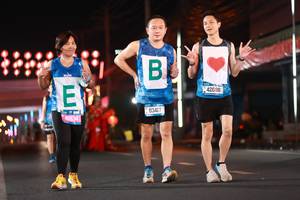 BIB: 45534, 83417, 42088
                            <button type="button" onclick="openModal(20849962)" class="btn btn-primary btn-sm float-right btn-popup" data-toggle="modal" data-target=".modal-high-quality">
                        <i class="fas fa-shopping-cart"></i> Add to Cart
                    </button>
                                            <button type="button" onclick="isThisMe(20849962, true)" class="btn btn-success btn-sm float-right btn-popup btn-isme hidden" data-toggle="tooltip" data-placement="bottom" title="นี่คือรูปของคุณใช่ไหม คลิกที่นี่เพื่อเอาเข้าอัลบั้ม">
                        <i class="fas fa-plus"></i> Add to album
                    </button>
                    <button type="button" onclick="isThisMe(20849962, false)" class="btn btn-warning btn-sm float-right btn-popup btn-isnotme hidden">
                        <i class="fas fa-ban"></i> Remove from album
                    </button>